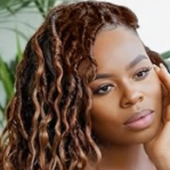 WOW! 26" Boho Faux Locs Lace Front Wig Chocolate Cherry Color Blend! - Picture 1 of 9